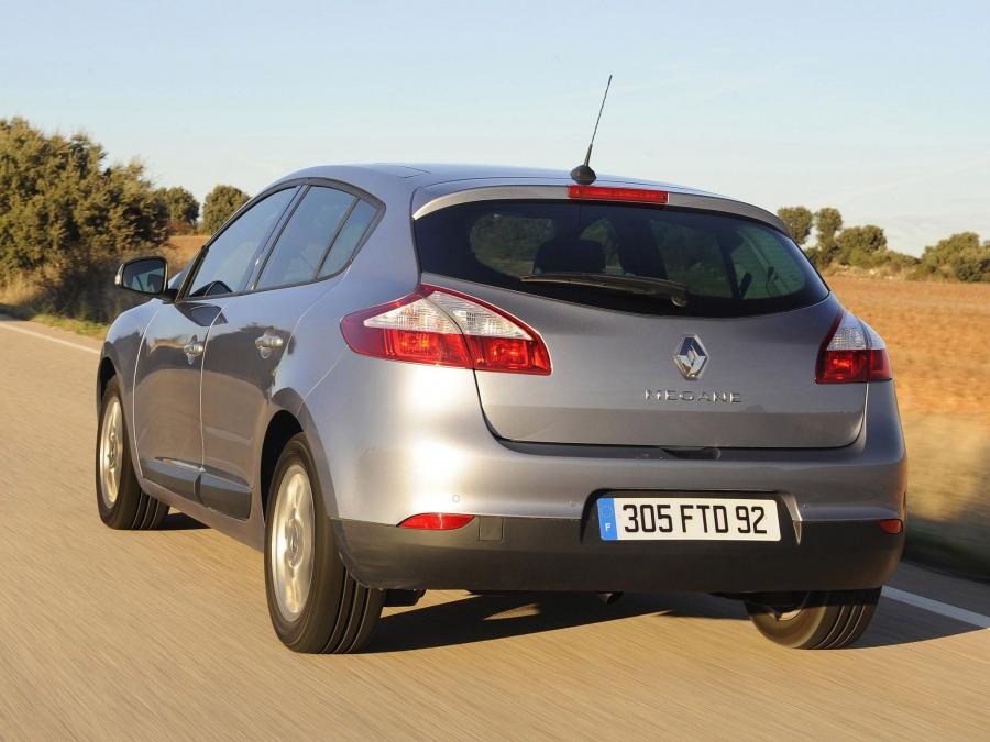  Renault Megane 2008 года  (фото 26 из 146)